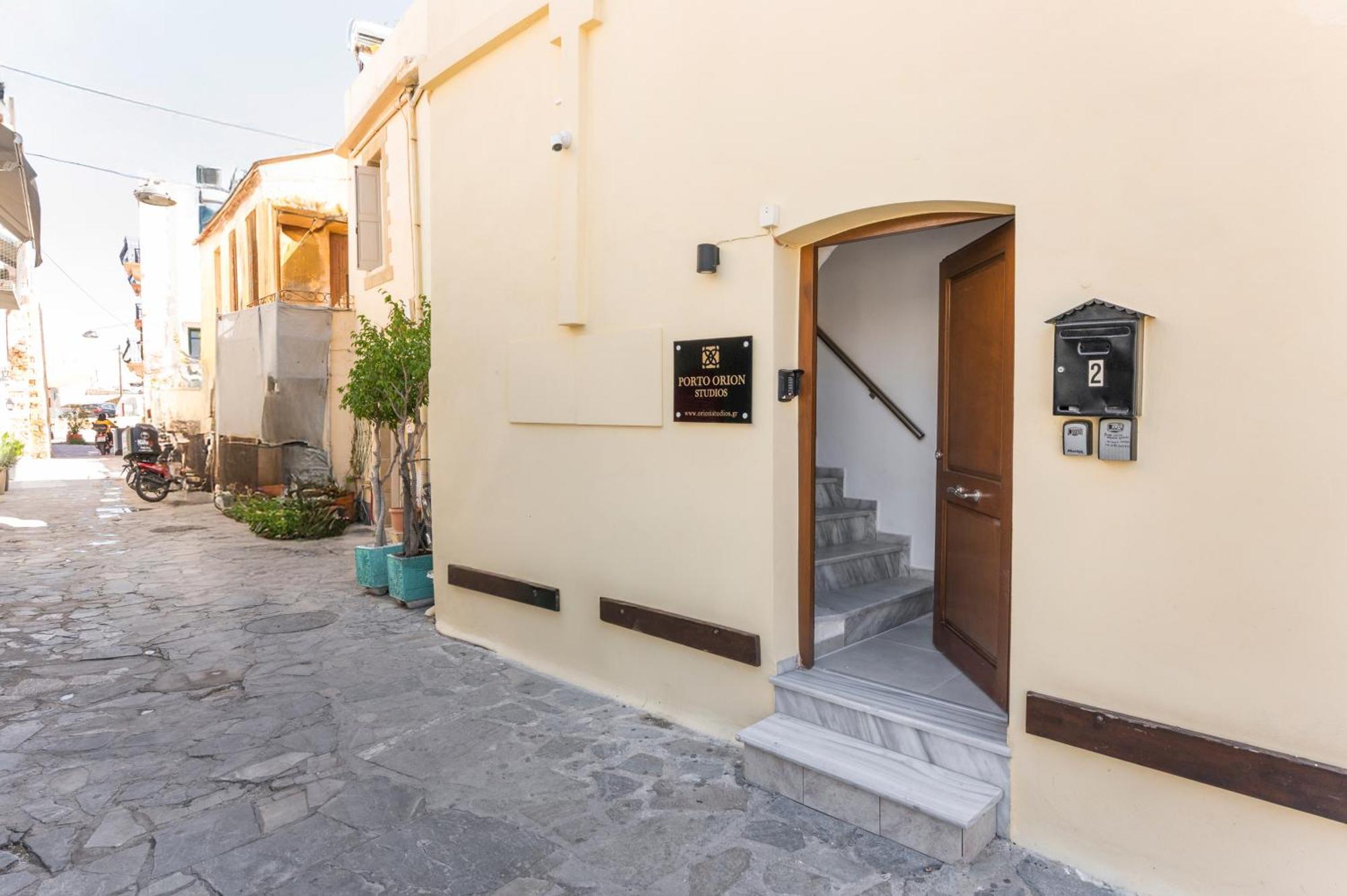 Porto Orion Studios Chania  Exteriör bild